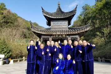 HÃY BẮT ĐẦU LẠI NĂM 2019