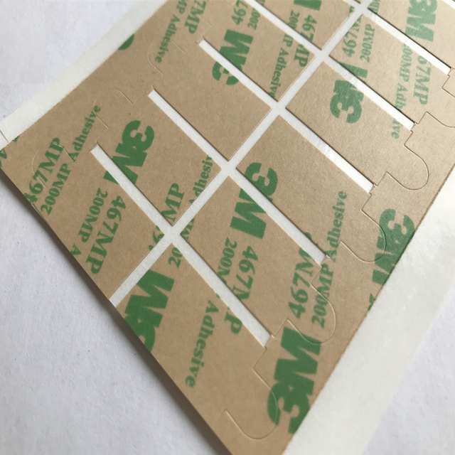 Die Cut 3M 7733FL Độ bền tối ưu Vật liệu tiếp x&uacute;c với tia cực t&iacute;m ngo&agrave;i trời vượt trội Nh&atilde;n phủ polyester chống tia cực t&iacute;m r&otilde; r&agrave;ng